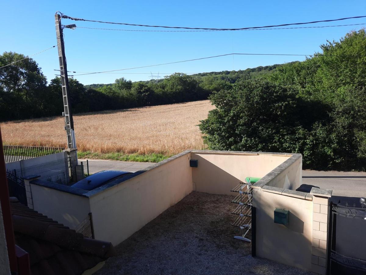 Maison Cheptainville Avec Terrasse Sur Verdure Kültér fotó