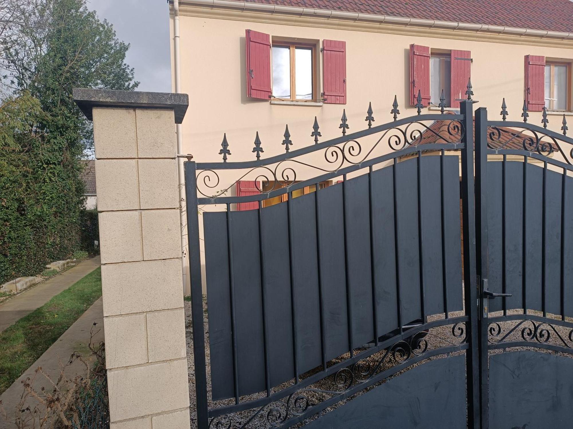 Maison Cheptainville Avec Terrasse Sur Verdure Kültér fotó